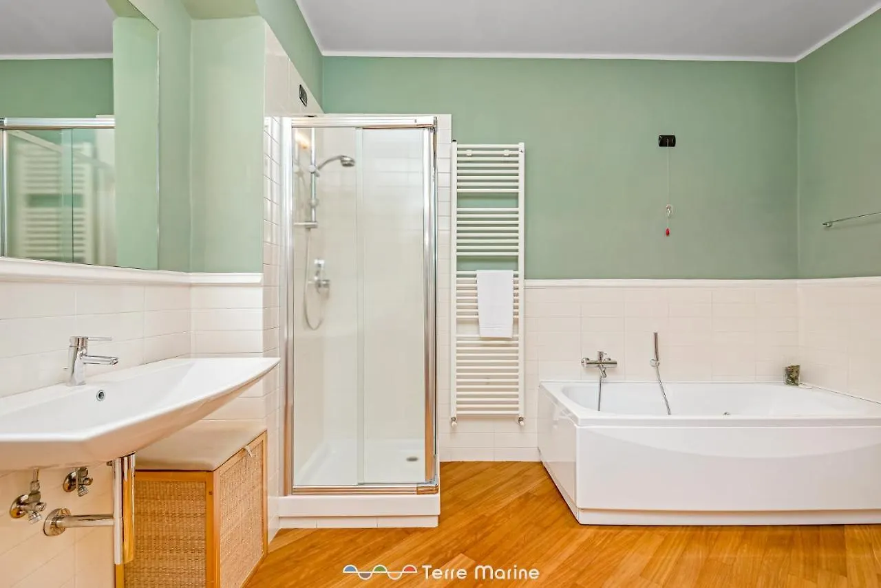 Gallery 22, Terremarine Apartment La Spezia